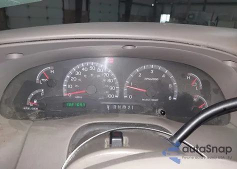 2001 Ford F-150 King Ranch Edition/Lariat/Xlt из США, поврежденный, VIN 1FTRW08L31KB47486